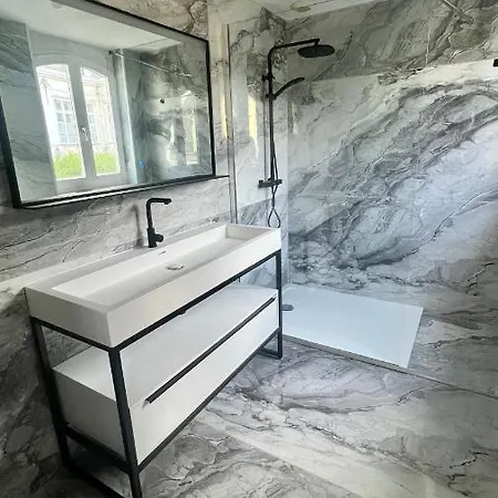 Capsule Art Déco - Jacuzzi - Netflix - Cinéma - Arcade De Jeux&nintendo Switch - 2 - Filet Suspendu *